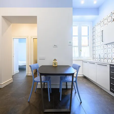 Corso Umberto 58 * Neapol